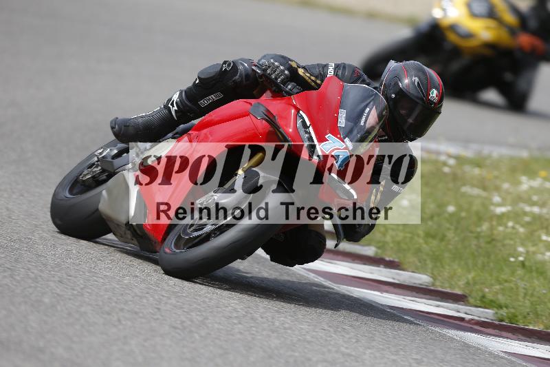 /10 20.04.2026  Pluess Moto Sport ADR/Freies Fahren/74